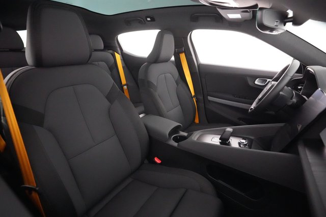 2023 Polestar 2 — photo 19 of 24