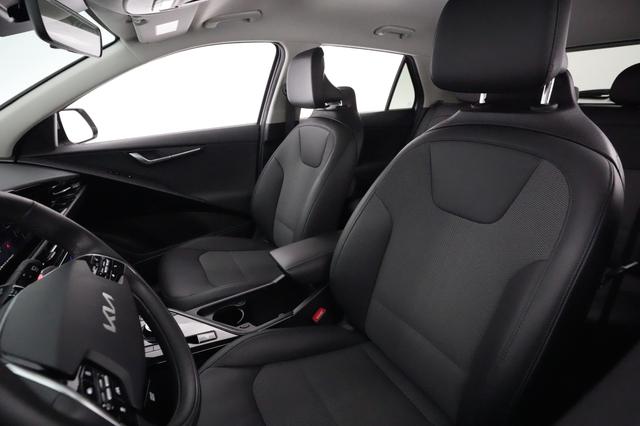 2023 Kia Niro EV — photo 2 of 21