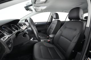 2017 Volkswagen e-Golf — photo 3 of 19
