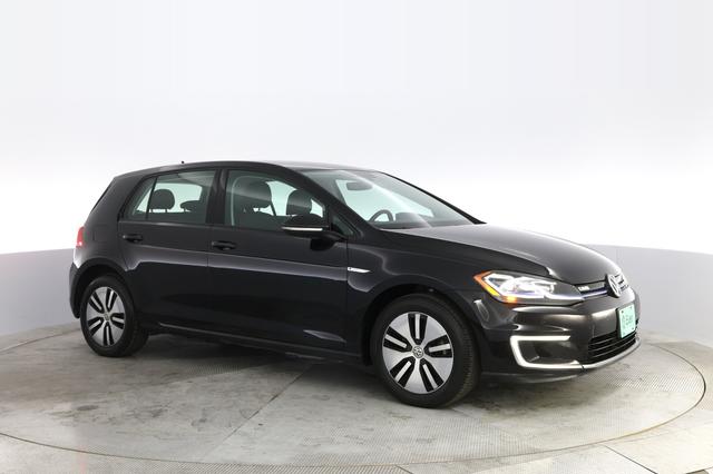 2017 Volkswagen e-Golf — photo 8 of 19