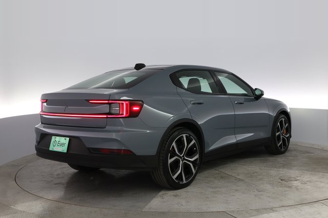 2022 Polestar 2 — photo 2 of 24