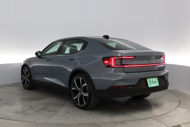 2022 Polestar 2 — photo 9 of 24