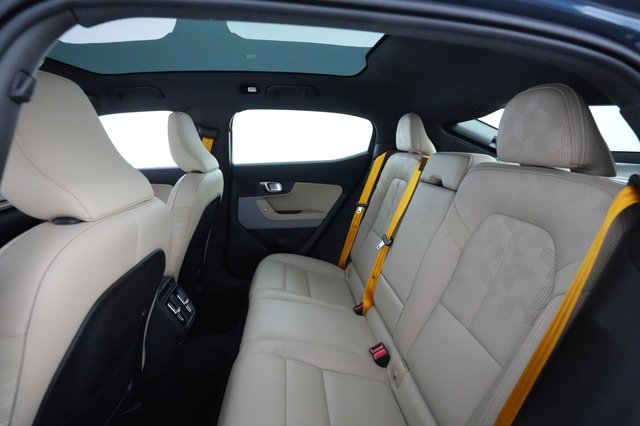 2022 Polestar 2 — photo 20 of 21
