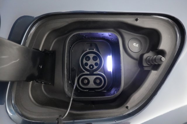 2022 Polestar 2 — photo 8 of 22