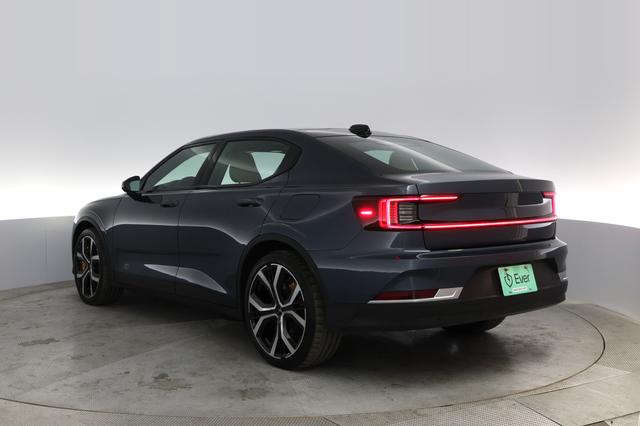 2022 Polestar 2 — photo 9 of 22