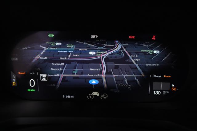 2022 Polestar 2 — photo 5 of 22