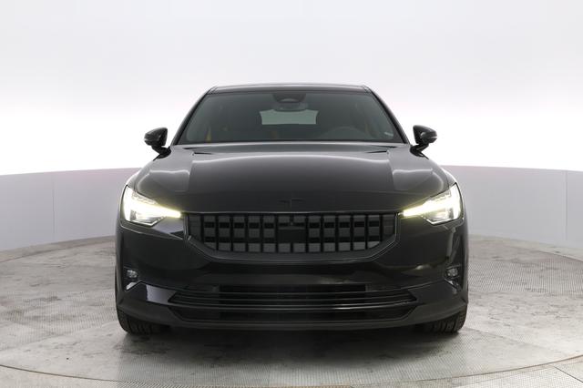 2022 Polestar 2 — photo 9 of 22