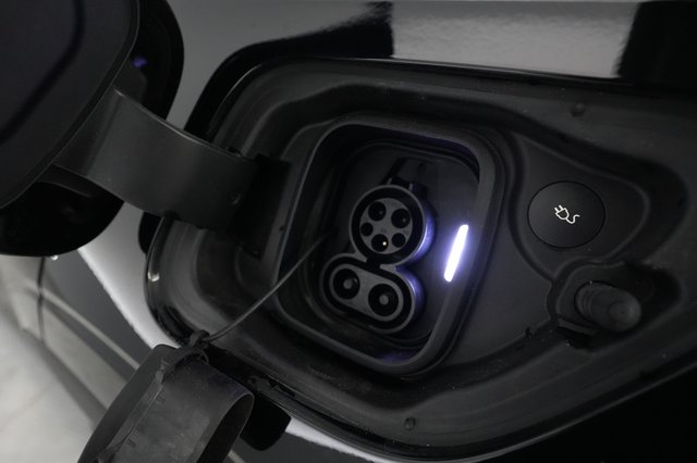 2022 Polestar 2 — photo 8 of 22