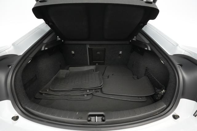 2022 Polestar 2 — photo 6 of 23