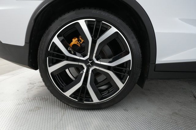 2022 Polestar 2 — photo 16 of 23