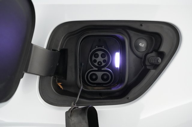 2022 Polestar 2 — photo 8 of 23