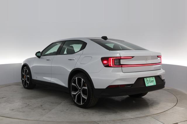 2022 Polestar 2 — photo 9 of 23