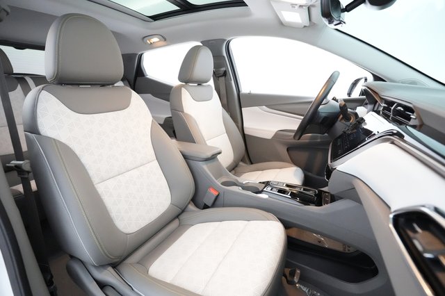 2022 Chevrolet Bolt EUV — photo 18 of 21