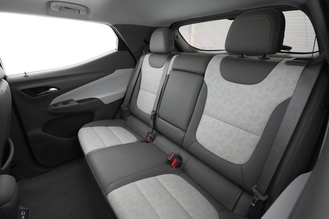 2022 Chevrolet Bolt EUV — photo 19 of 21