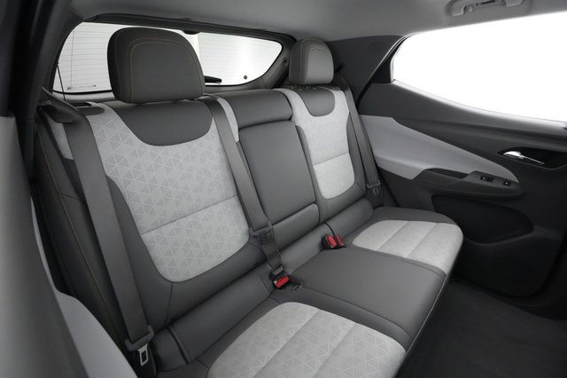 2022 Chevrolet Bolt EUV — photo 4 of 21