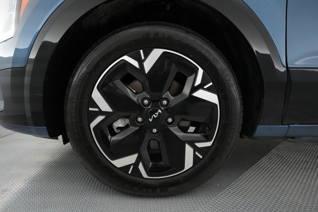2024 Kia Niro EV — photo 15 of 22