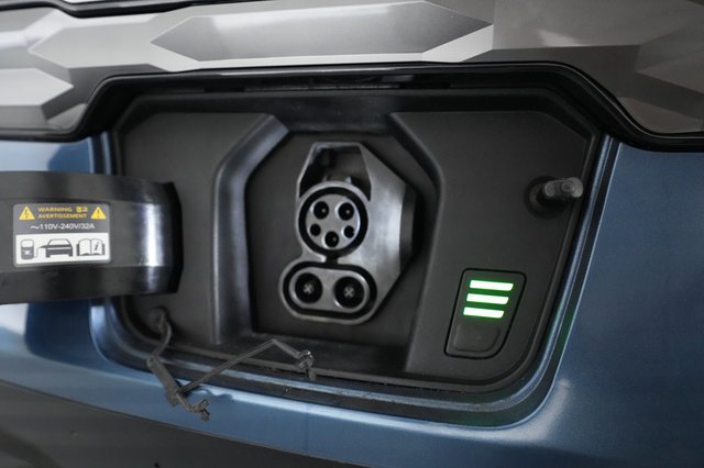 2024 Kia Niro EV — photo 8 of 22