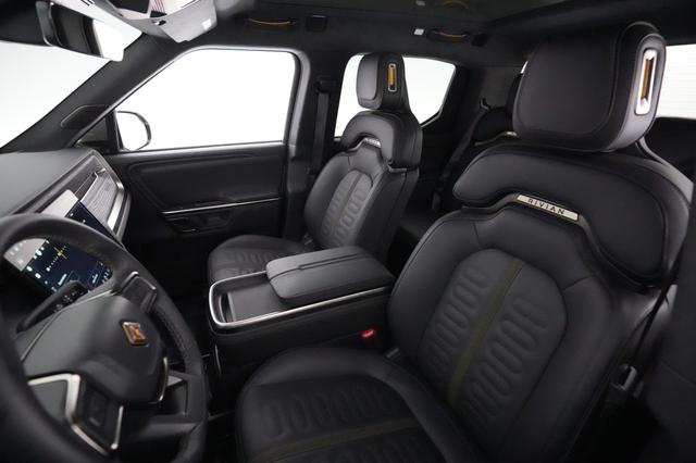 2024 Rivian R1T