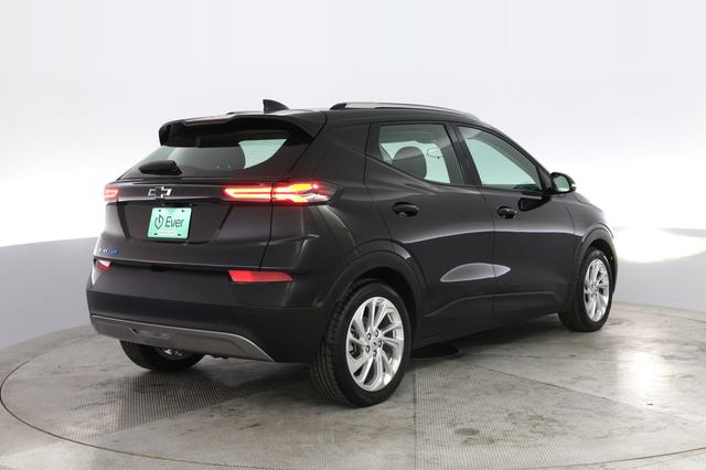 2023 Chevrolet Bolt EUV — photo 2 of 20