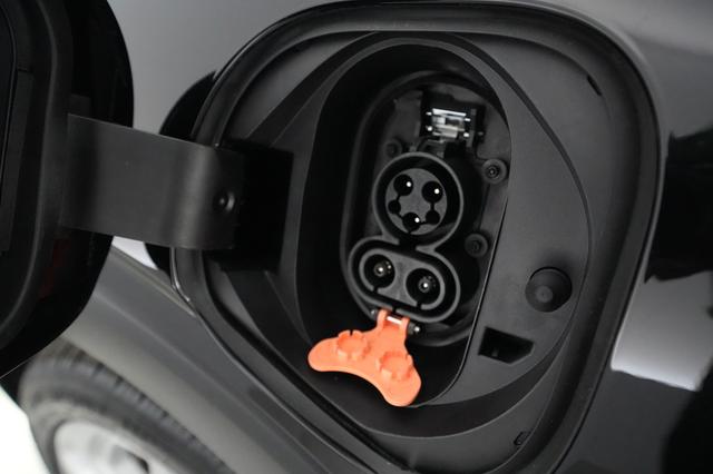 2023 Chevrolet Bolt EUV — photo 8 of 20