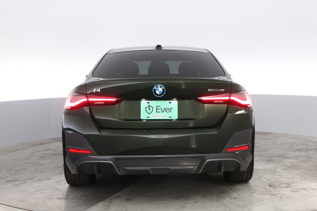 2024 BMW i4 — photo 12 of 21