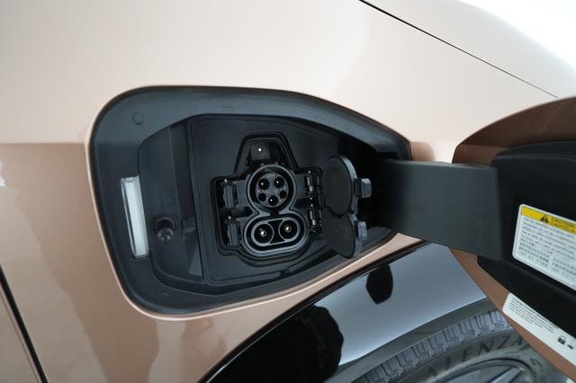2023 Nissan Ariya — photo 8 of 21