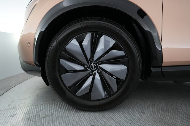 2023 Nissan Ariya — photo 7 of 21