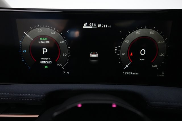 2023 Nissan Ariya — photo 5 of 21