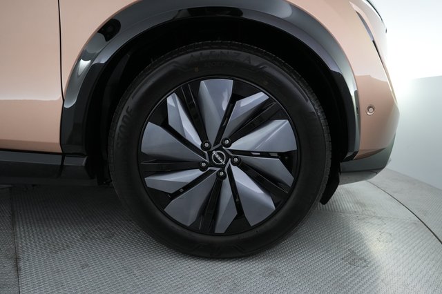 2023 Nissan Ariya — photo 17 of 21