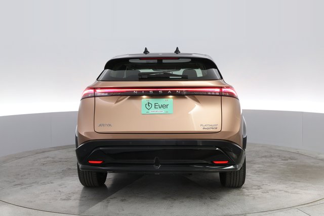 2023 Nissan Ariya — photo 12 of 21