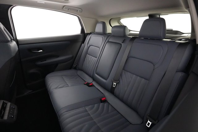 2023 Nissan Ariya — photo 19 of 21