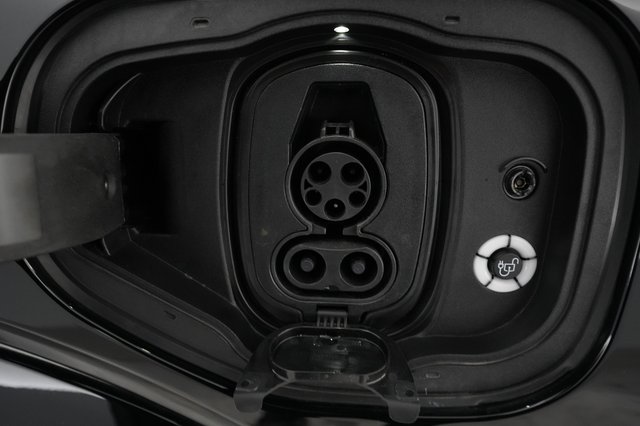2023 Ford Mustang Mach-E — photo 8 of 22