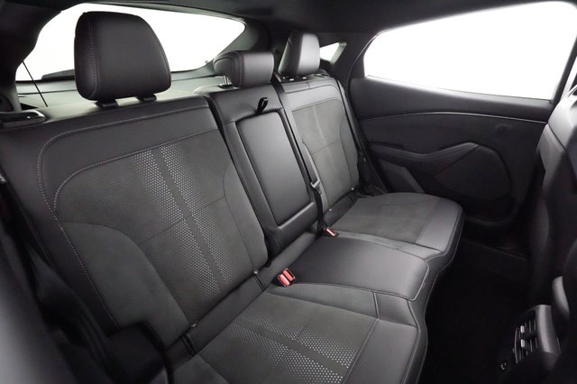 2023 Ford Mustang Mach-E — photo 4 of 22