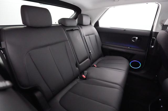 2024 Hyundai IONIQ 5 — photo 4 of 24