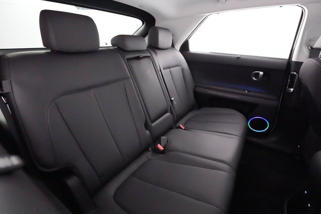 2024 Hyundai IONIQ 5 — photo 4 of 24