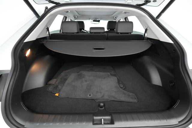 2024 Hyundai IONIQ 5 — photo 6 of 24