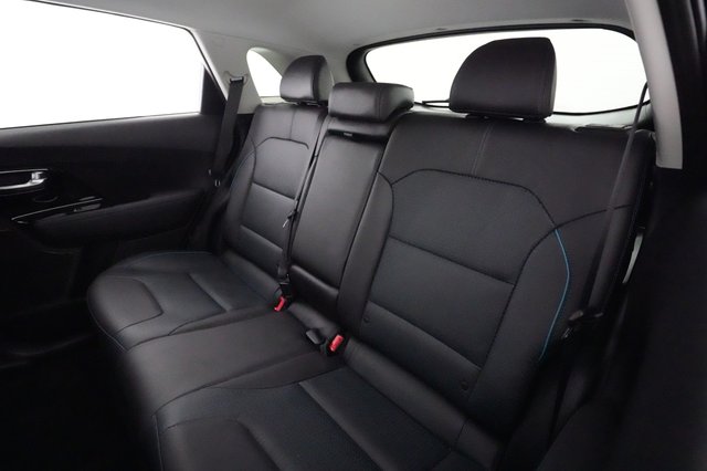 2022 Kia Niro EV — photo 19 of 27