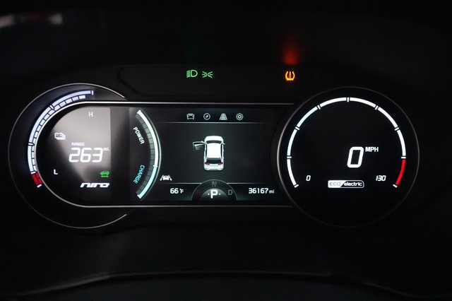 2022 Kia Niro EV — photo 5 of 27