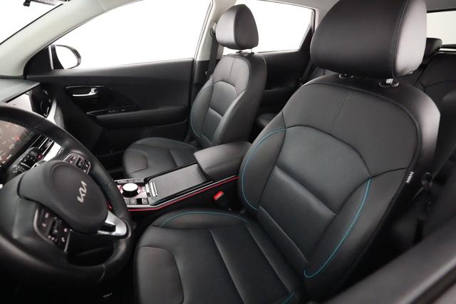 2022 Kia Niro EV — photo 3 of 27