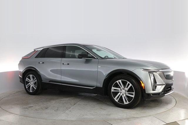 2024 Cadillac Lyriq — photo 11 of 21