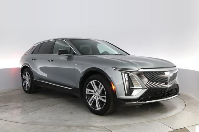 2024 Cadillac Lyriq — photo 10 of 21