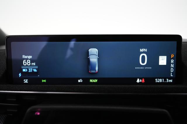 2023 Ford Mustang Mach-E — photo 5 of 24