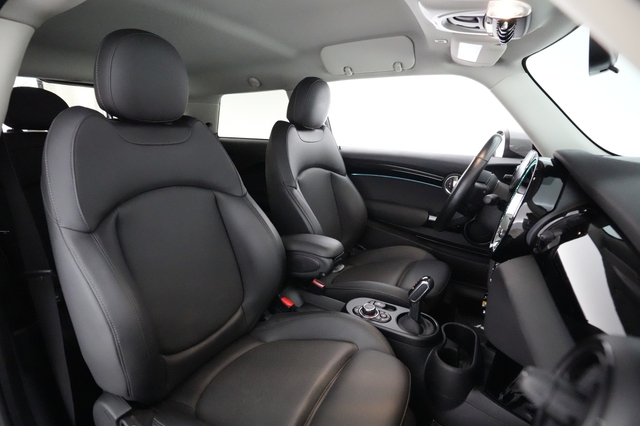 2022 MINI Cooper SE