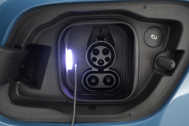 2022 Volvo C40 Recharge — photo 8 of 22