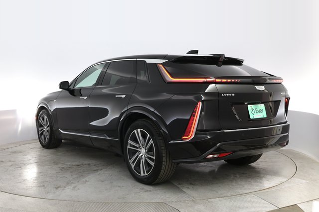 2024 Cadillac LYRIQ — photo 13 of 20