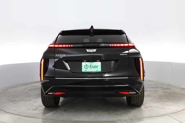 2024 Cadillac LYRIQ — photo 12 of 20