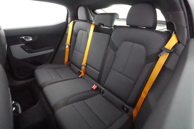 2022 Polestar 2 — photo 19 of 25