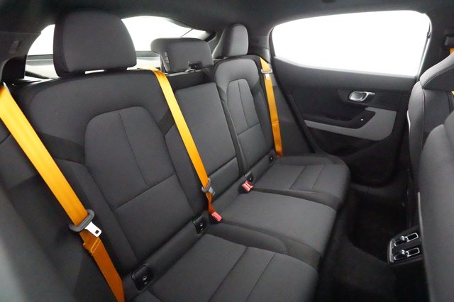 2022 Polestar 2 — photo 4 of 25