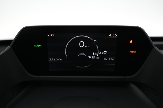 2023 Subaru Solterra — photo 5 of 24