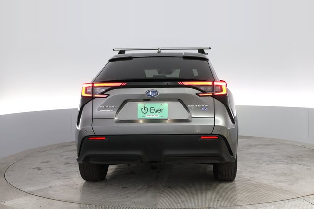 2023 Subaru Solterra — photo 12 of 24
